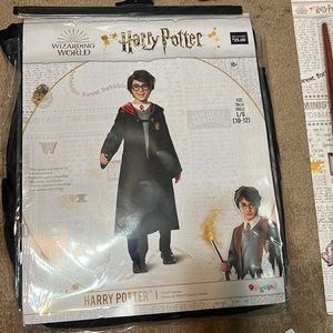 Harry Potter Costume BRAND NEW with accessories!